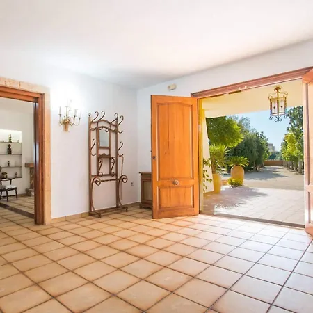 Perles - Plusholidays * Calpe