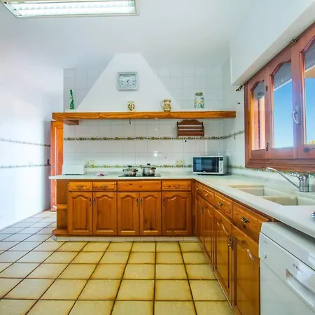 Villa Perles - Plusholidays *