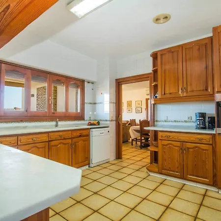 Perles - Plusholidays Villa