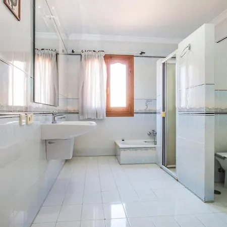 Villa Perles - Plusholidays *